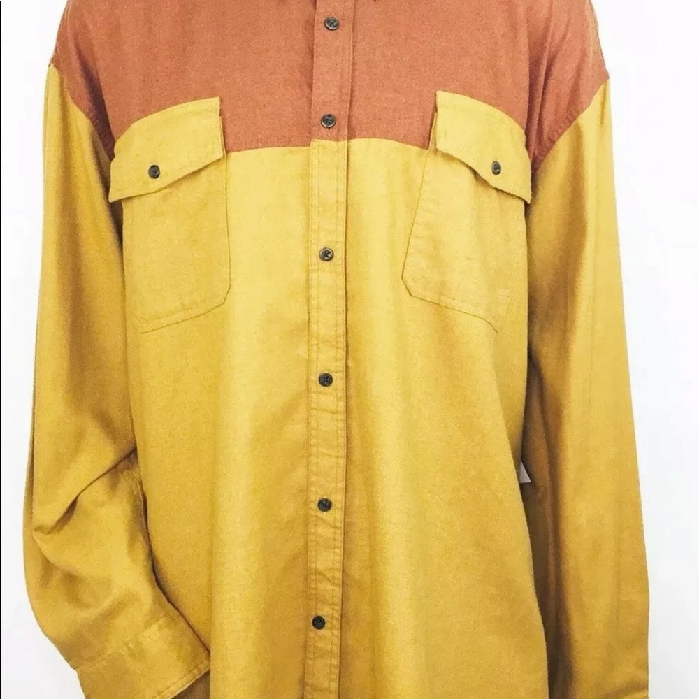 NWT Men Flannel - Colorblock